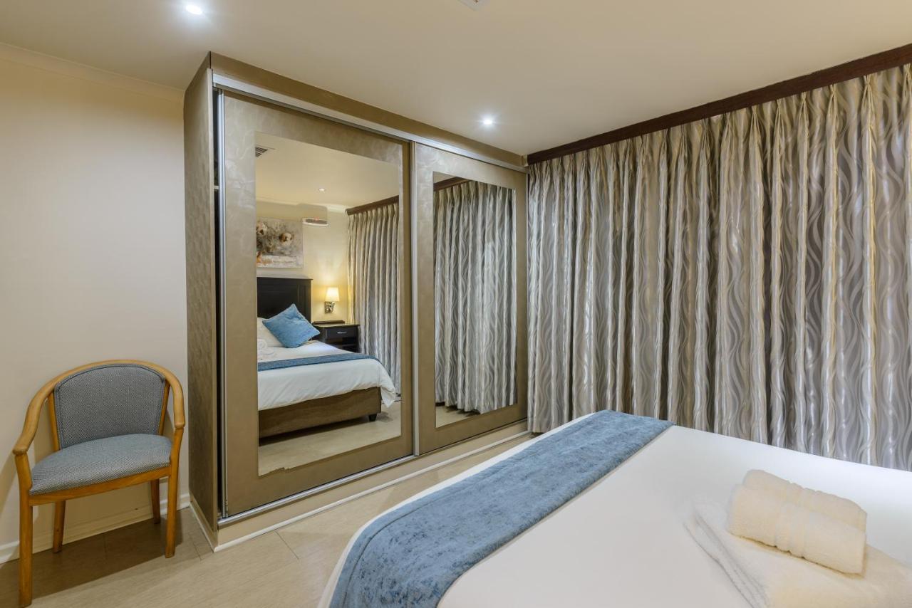 St Michaels Sands Hotel & Time Share Resort Шели Бийч Екстериор снимка