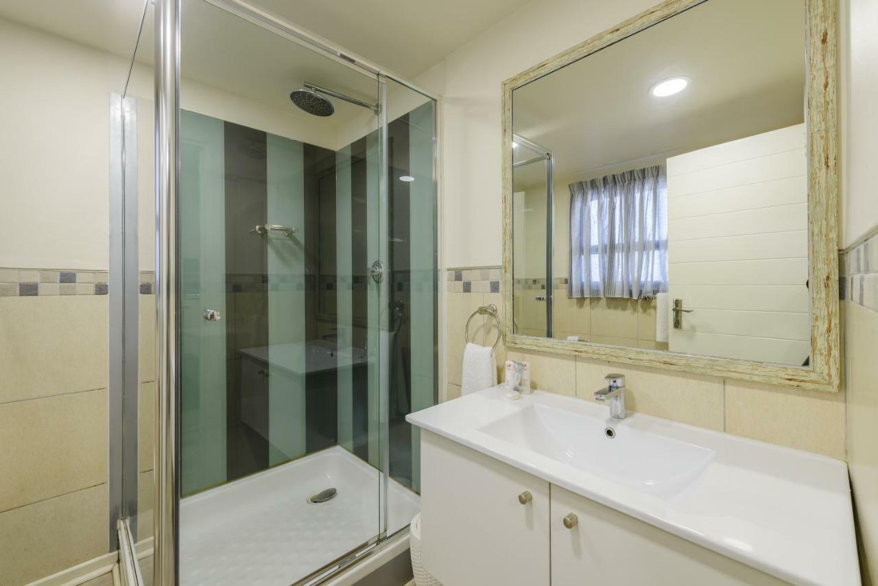 St Michaels Sands Hotel & Time Share Resort Шели Бийч Екстериор снимка